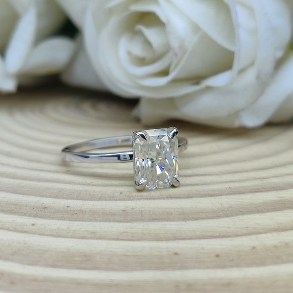 1.80Ct Radiant Cut Moissanite solitaire Ring Size 8.5 - Picture 5 of 5